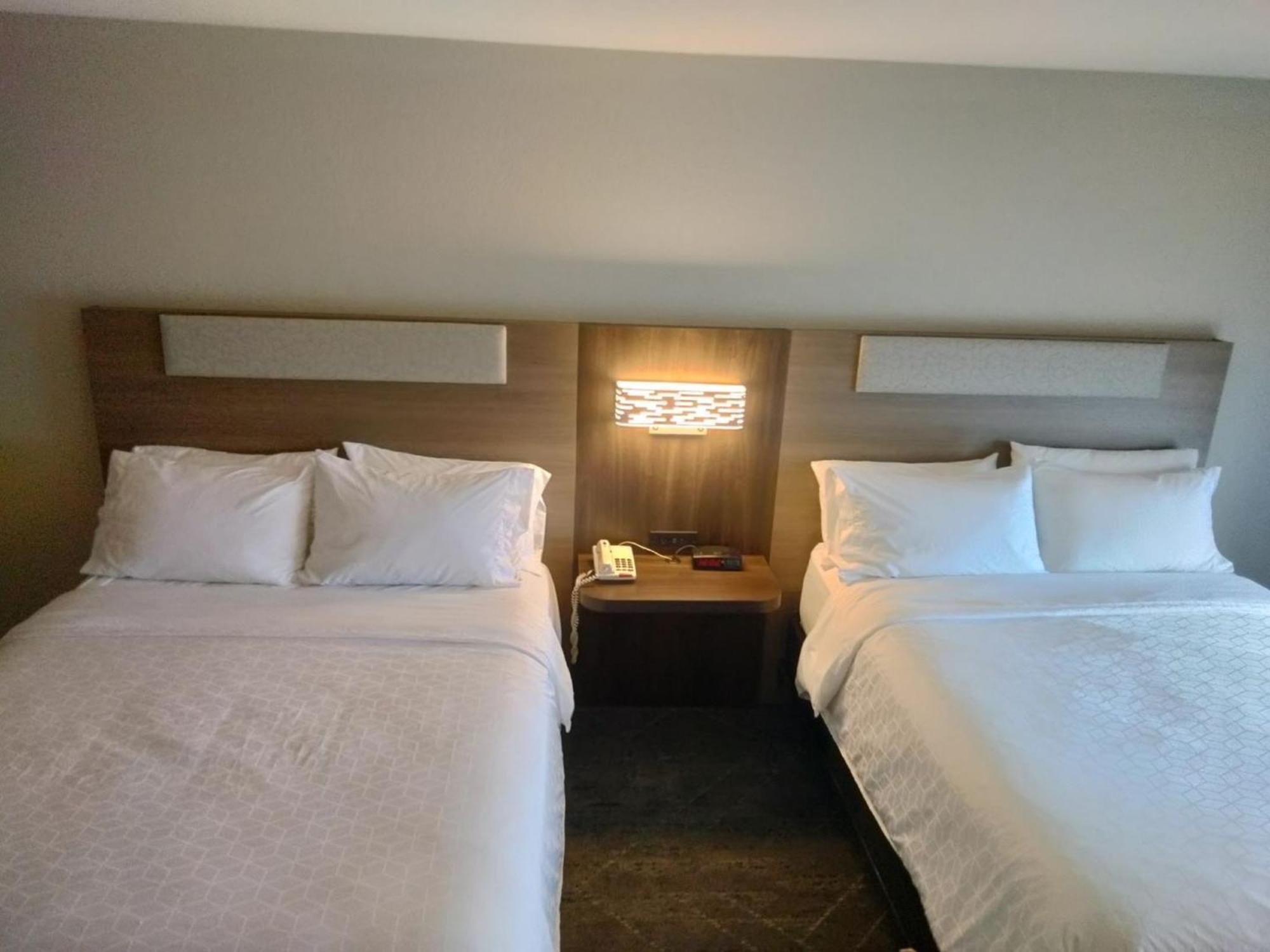 Holiday Inn Express Lapeer By Ihg Εξωτερικό φωτογραφία